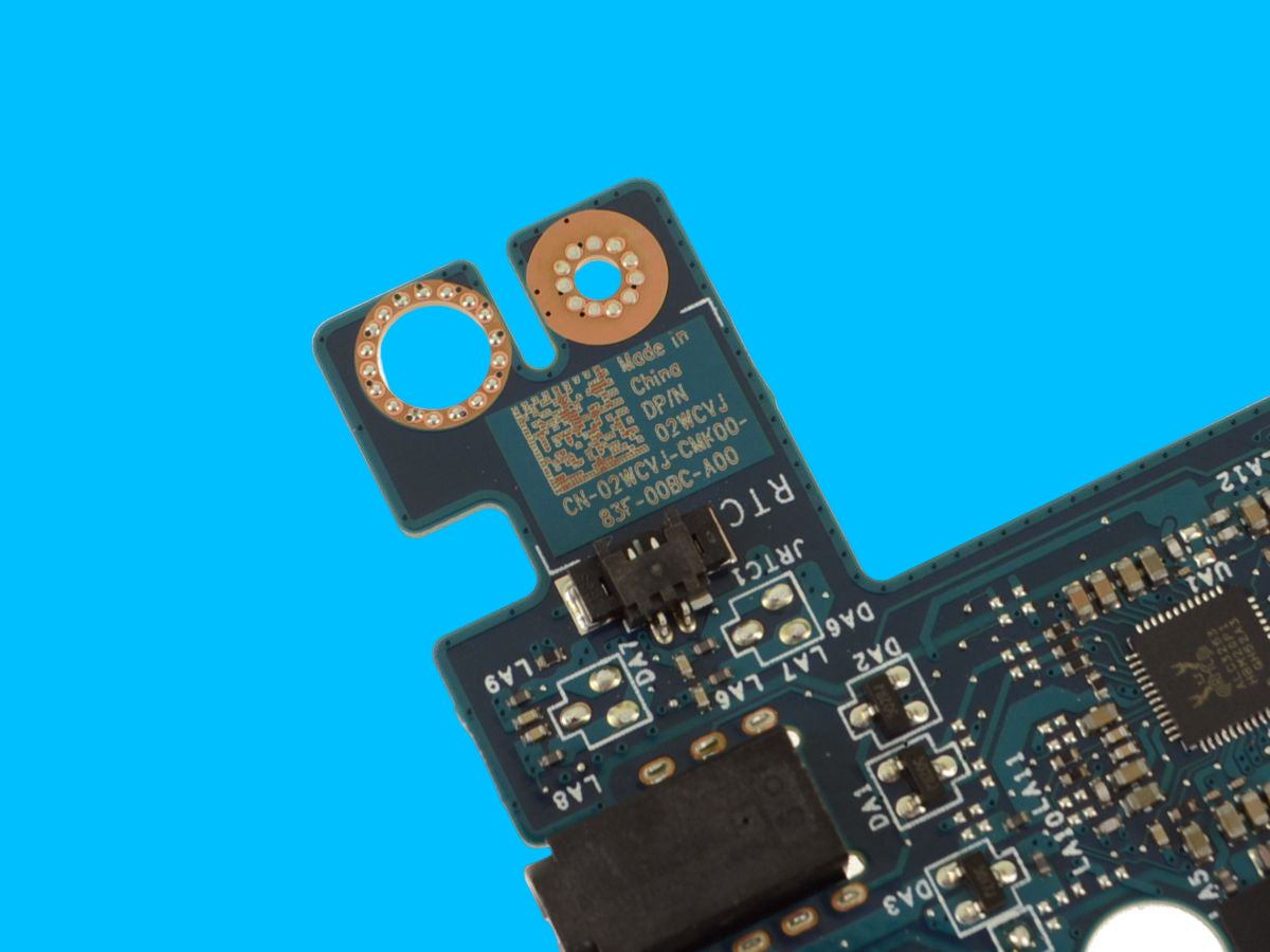 Tarjeta Madre/ Motherboard N/P: 2WCVJ Latitude 7390 2-in-1 Intel Core i7-8650U @ 1.9GHz Quad Core; LA-F292P