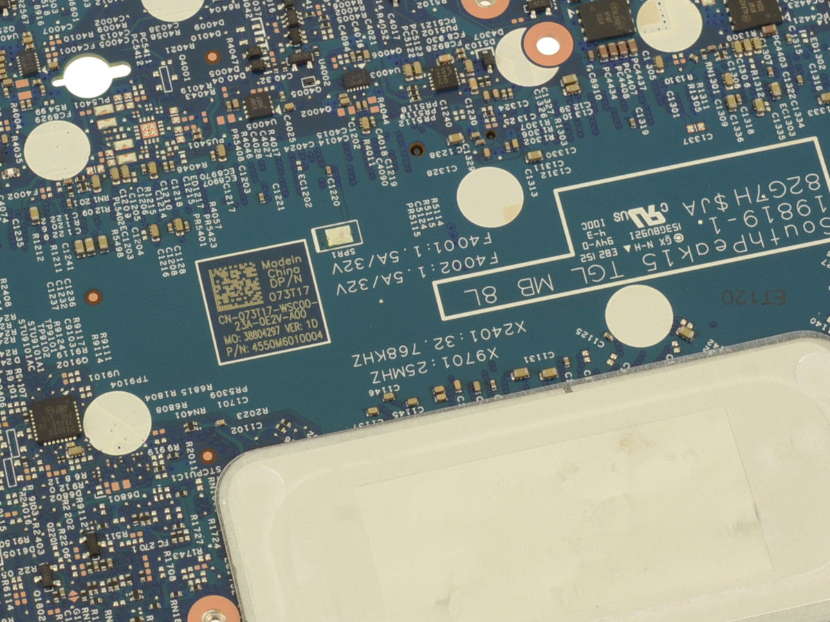 Tarjeta de madre/ Motherboard N/P: 73T17 Precision 3560 / Latitude 5520 i7 1165G7; 4.7GHz