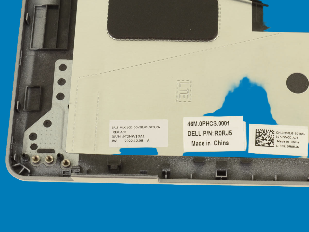 Cubierta de Pantalla/ Back Cover DELL modelo 0R0RJ5 Precision 3570 / Latitude 5530 15.6"